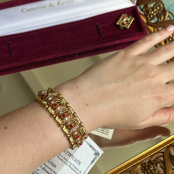 Camrose & Kross Jackie Kennedy Gold and Ruby Bracelet - Picture 2 of 7